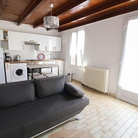 Joli T2 Renove / Wifi / Grand Parking Prive Daire La Couronne  Dış mekan fotoğraf