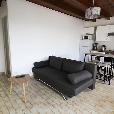 Joli T2 Renove / Wifi / Grand Parking Prive Daire La Couronne  Dış mekan fotoğraf
